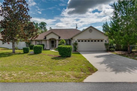 House in Ocala, Florida 3 bedrooms, 158.21 sq.m. № 2364178