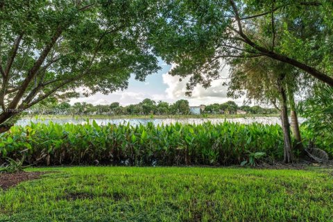 Touwnhouse à vendre à Homestead, Floride: 3 chambres, 179.49 m2 № 1946155 - photo 3