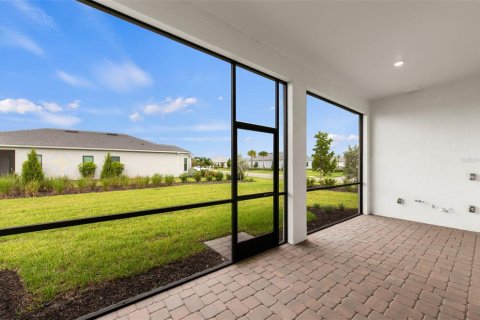 House in Lakewood Ranch, Florida 2 bedrooms, 193.24 sq.m. № 2287631 - photo 26