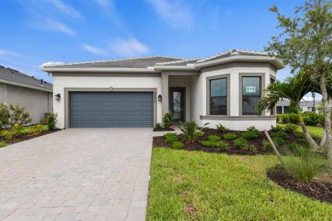 House in Lakewood Ranch, Florida 2 bedrooms, 193.24 sq.m. № 2287631