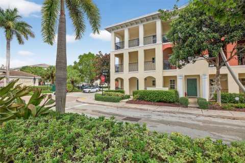 Townhouse in Pompano Beach, Florida 3 bedrooms, 210.7 sq.m. № 1921689 - photo 3