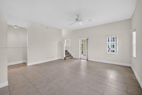 Townhouse in Pompano Beach, Florida 3 bedrooms, 210.7 sq.m. № 1921689 - photo 20
