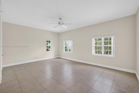 Townhouse in Pompano Beach, Florida 3 bedrooms, 210.7 sq.m. № 1921689 - photo 29