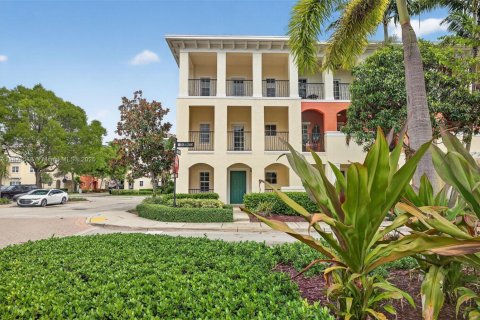 Townhouse in Pompano Beach, Florida 3 bedrooms, 210.7 sq.m. № 1921689 - photo 2