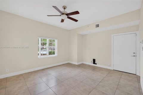 Townhouse in Pompano Beach, Florida 3 bedrooms, 210.7 sq.m. № 1921689 - photo 10