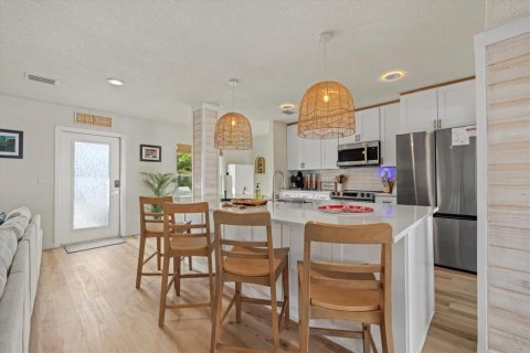 Casa en venta en Sarasota, Florida, 6 dormitorios, 301.84 m2 № 2266871 - foto 7