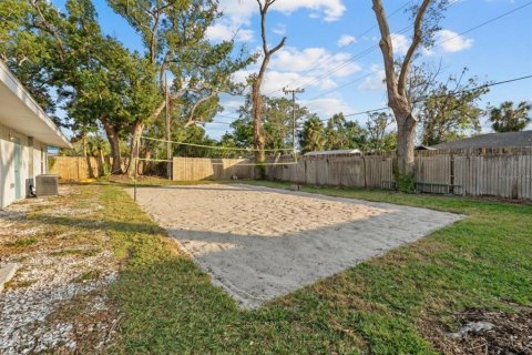 Casa en venta en Sarasota, Florida, 6 dormitorios, 301.84 m2 № 2266871 - foto 30