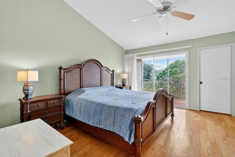 Townhouse in Seminole, Florida 3 bedrooms, 201.97 sq.m. № 2093091 - photo 19