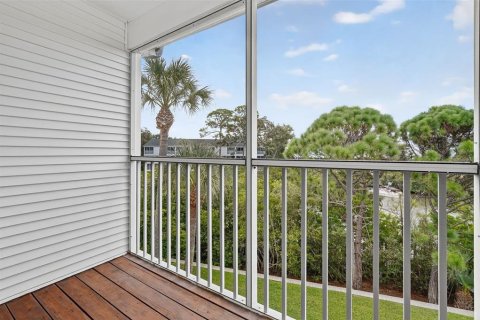Townhouse in Seminole, Florida 3 bedrooms, 201.97 sq.m. № 2093091 - photo 24