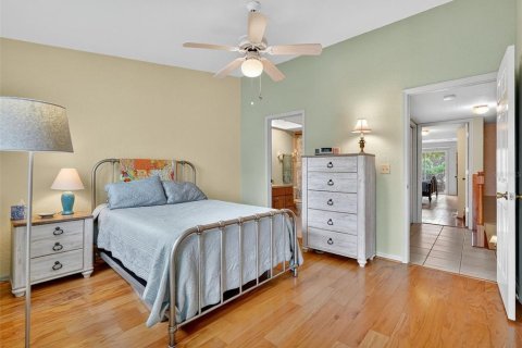 Townhouse in Seminole, Florida 3 bedrooms, 201.97 sq.m. № 2093091 - photo 26