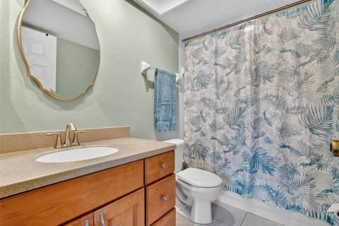 Townhouse in Seminole, Florida 3 bedrooms, 201.97 sq.m. № 2093091 - photo 28