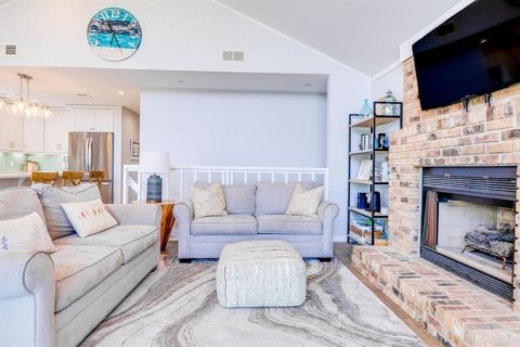 Casa en venta en New Smyrna Beach, Florida, 4 dormitorios, 173.54 m2 № 1831253 - foto 7