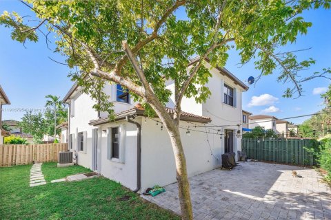 Casa en venta en Cutler Bay, Florida, 5 dormitorios, 271.65 m2 № 1973574 - foto 23