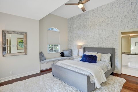 Купить виллу или дом в Уэстон, Флорида 5 спален, 516.82м2, № 2033939 - фото 23