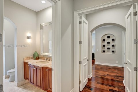 Купить виллу или дом в Уэстон, Флорида 5 спален, 516.82м2, № 2033939 - фото 10