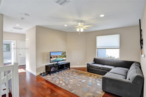 Купить виллу или дом в Уэстон, Флорида 5 спален, 516.82м2, № 2033939 - фото 28