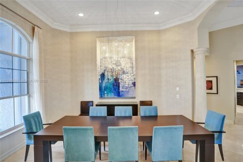 Купить виллу или дом в Уэстон, Флорида 5 спален, 516.82м2, № 2033939 - фото 8
