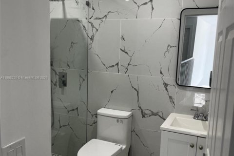 Villa ou maison à vendre à Plantation, Floride: 4 chambres, 181.72 m2 № 1964945 - photo 16