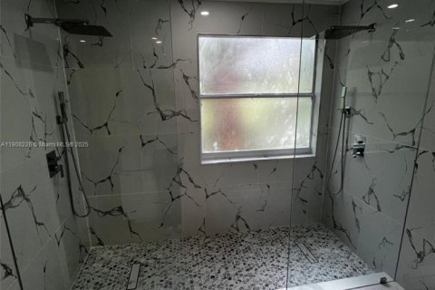 Villa ou maison à vendre à Plantation, Floride: 4 chambres, 181.72 m2 № 1964945 - photo 14