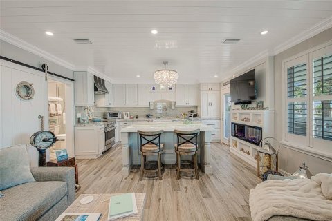 Condominio en venta en Sarasota, Florida, 2 dormitorios, 75.81 m2 № 1879745 - foto 6