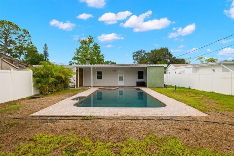 Villa ou maison à vendre à Saint Petersburg, Floride: 3 chambres, 128.02 m2 № 1835052 - photo 18