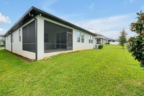 House in Minneola, Florida 4 bedrooms, 204.38 sq.m. № 2314349 - photo 5