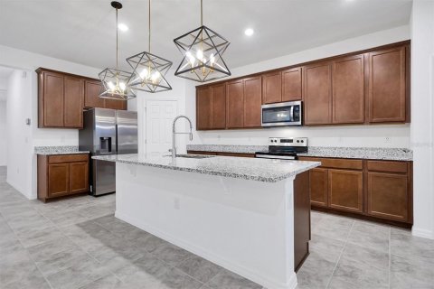 House in Minneola, Florida 4 bedrooms, 204.38 sq.m. № 2314349 - photo 7