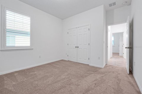 House in Minneola, Florida 4 bedrooms, 204.38 sq.m. № 2314349 - photo 29