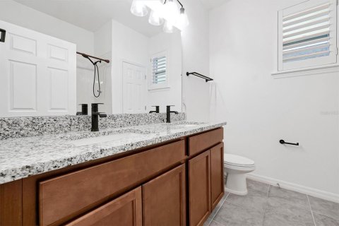 House in Minneola, Florida 4 bedrooms, 204.38 sq.m. № 2314349 - photo 30