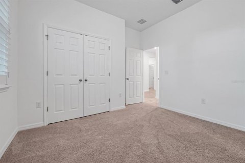 House in Minneola, Florida 4 bedrooms, 204.38 sq.m. № 2314349 - photo 27