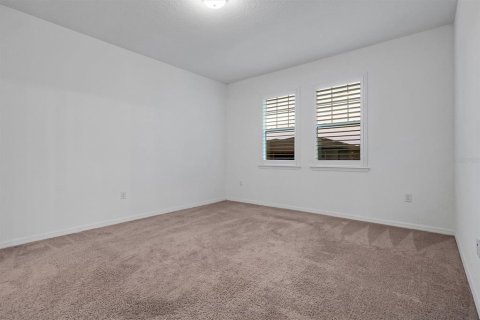 House in Minneola, Florida 4 bedrooms, 204.38 sq.m. № 2314349 - photo 18