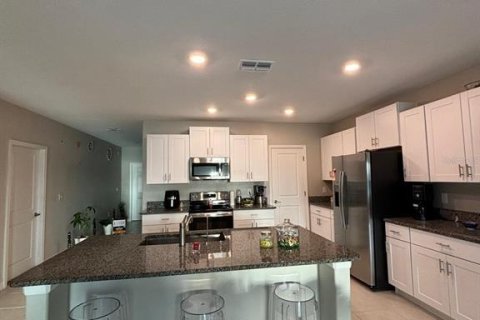 House in Sun City Center, Florida 5 bedrooms, 273.97 sq.m. № 1347264 - photo 2