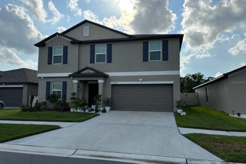 House in Sun City Center, Florida 5 bedrooms, 273.97 sq.m. № 1347264 - photo 1