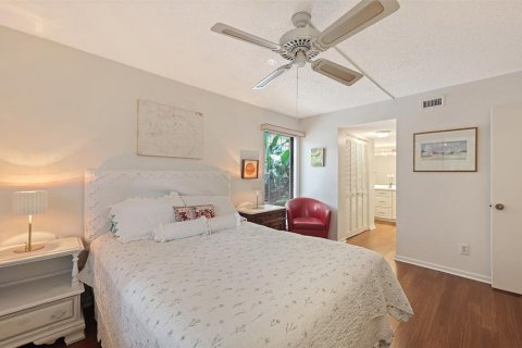 Copropriété à vendre à Sarasota, Floride: 2 chambres, 103.31 m2 № 2408148 - photo 9