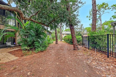 Copropriété à vendre à Sarasota, Floride: 2 chambres, 103.31 m2 № 2408148 - photo 23