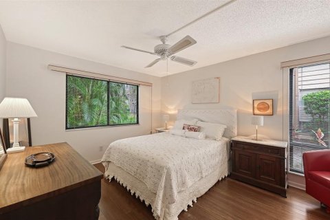 Copropriété à vendre à Sarasota, Floride: 2 chambres, 103.31 m2 № 2408148 - photo 10