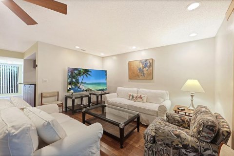 Copropriété à vendre à Sarasota, Floride: 2 chambres, 103.31 m2 № 2408148 - photo 8