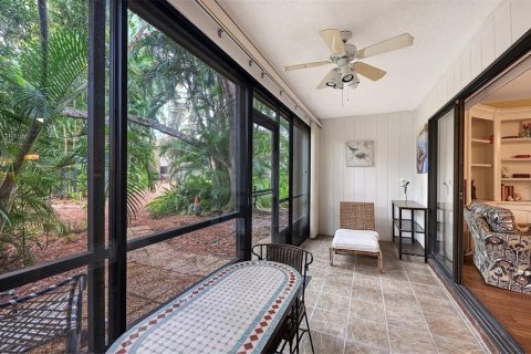 Copropriété à vendre à Sarasota, Floride: 2 chambres, 103.31 m2 № 2408148 - photo 20