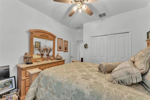 House in Bartow, Florida 3 bedrooms, 207.17 sq.m. № 1737275 - photo 6