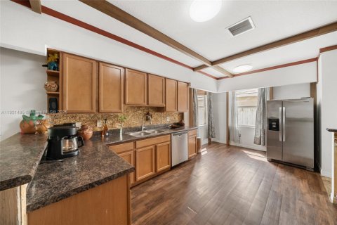 Casa en venta en Homestead, Florida, 4 dormitorios, 191.19 m2 № 1975291 - foto 13