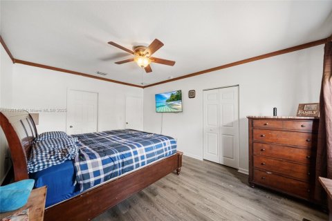 Casa en venta en Homestead, Florida, 4 dormitorios, 191.19 m2 № 1975291 - foto 27