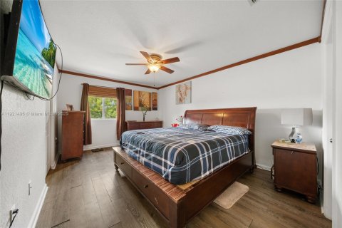 Casa en venta en Homestead, Florida, 4 dormitorios, 191.19 m2 № 1975291 - foto 26