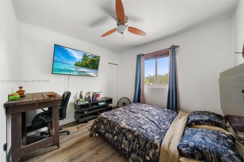 Casa en venta en Homestead, Florida, 4 dormitorios, 191.19 m2 № 1975291 - foto 22