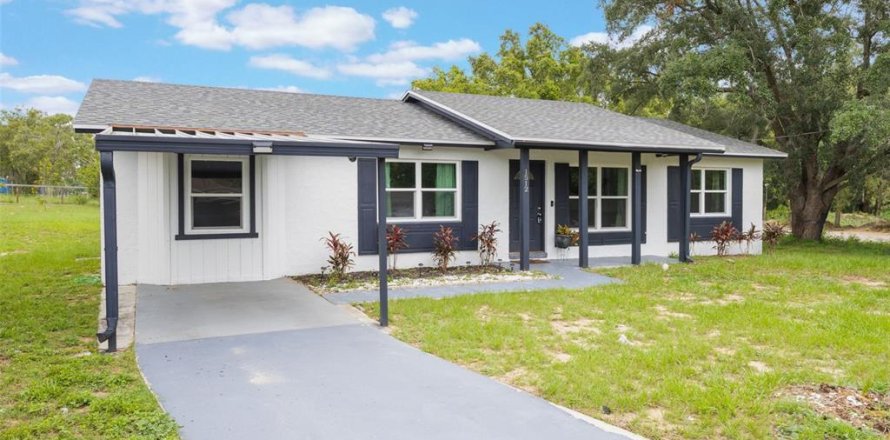 Villa ou maison à Haines City, Floride 4 chambres, 96.62 m2 № 1775602