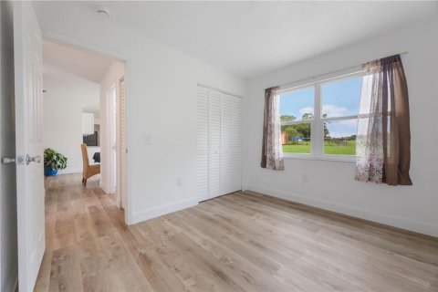 Casa en alquiler en Haines City, Florida, 4 dormitorios, 96.62 m2 № 1775602 - foto 12