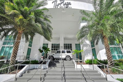 Condominio en venta en Miami, Florida, 2 dormitorios, 102.29 m2 № 2030009 - foto 3