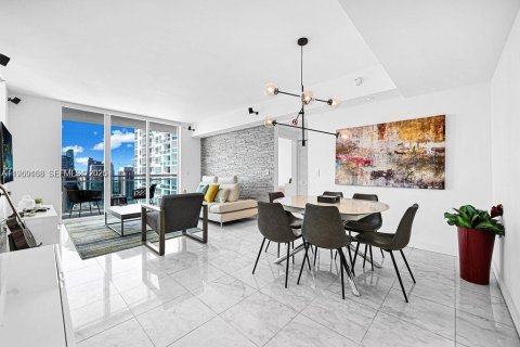 Condominio en venta en Miami, Florida, 2 dormitorios, 102.29 m2 № 2030009 - foto 9