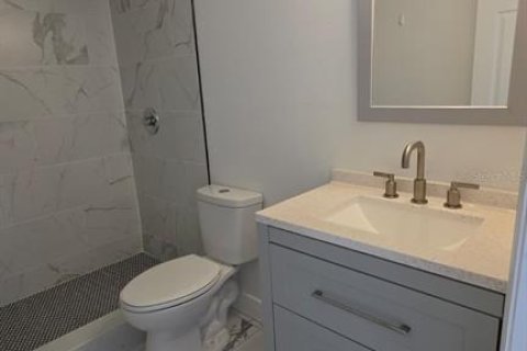 Touwnhouse à louer à Tampa, Floride: 2 chambres, 101.64 m2 № 2383508 - photo 25