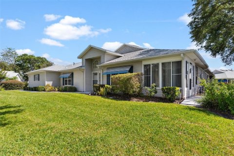 Casa en venta en Leesburg, Florida, 2 dormitorios, 120.12 m2 № 1740687 - foto 1