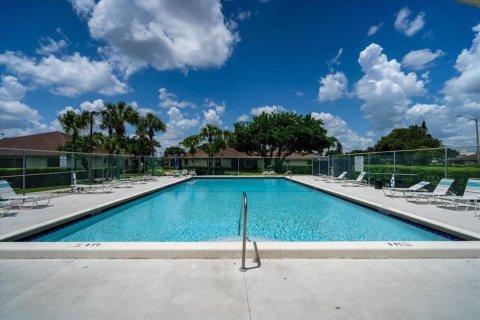 Condo in St. Lucie, Florida, 3 bedrooms  № 2180151 - photo 3